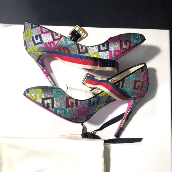 Labor Day sale🛍😢Gucci heel 😢🛍 - Picture 6 of 7
